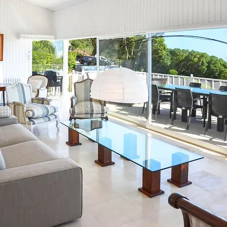 Charneca Sleeps 20 Pool Air Con Wifi *