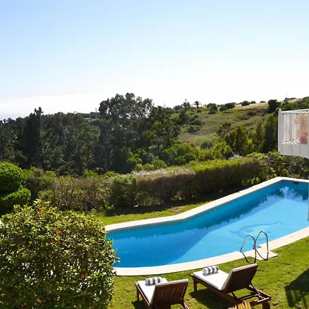Charneca Sleeps 20 Pool Air Con Wifi * Charneca (Cascais)
